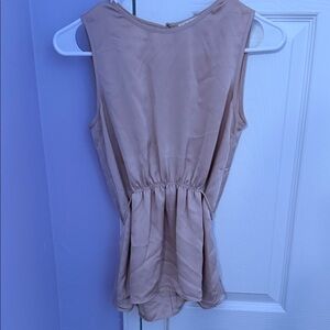 Babaton Light Beige Sleeveless Blouse